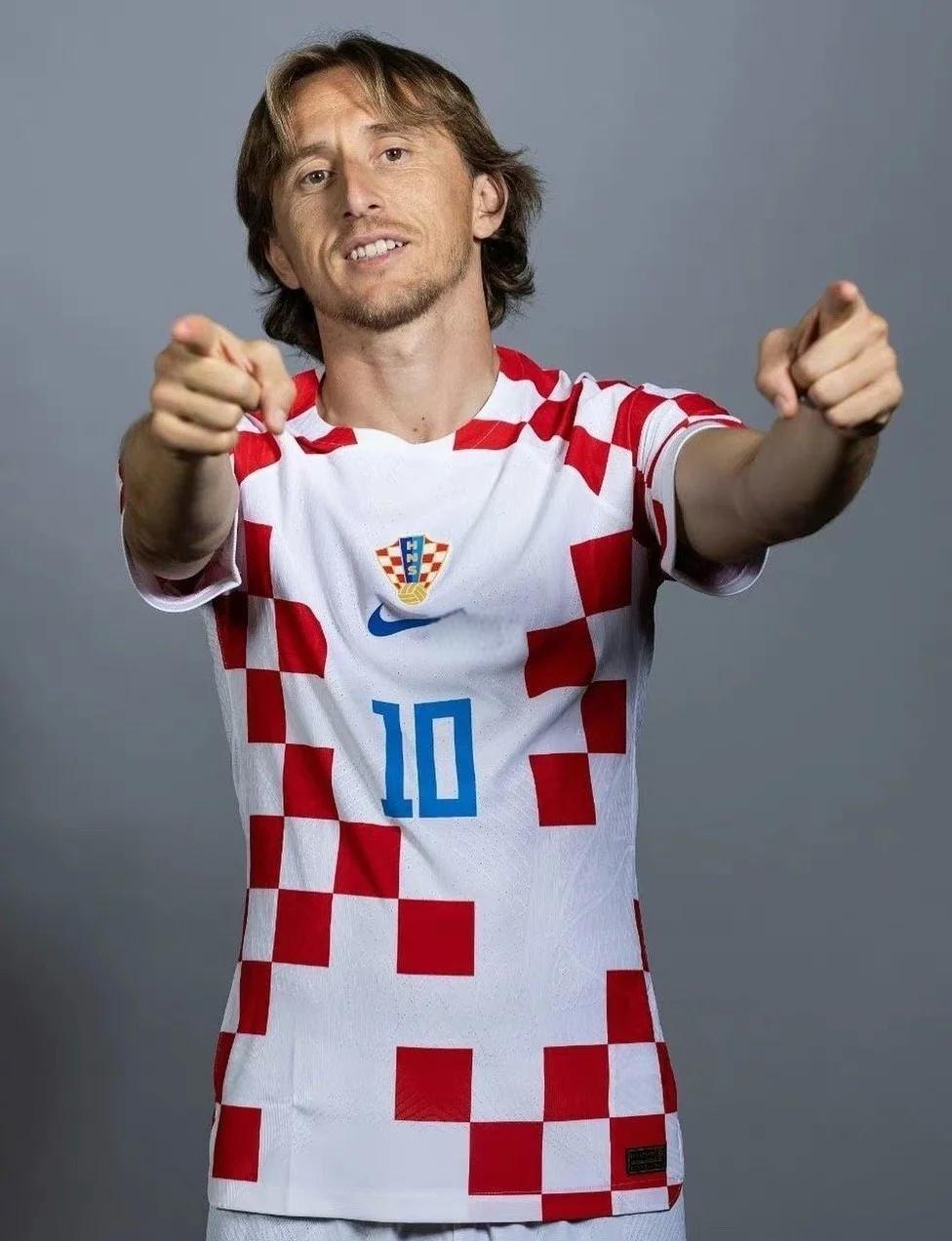 麻将后期稳比胡更值（麻将后期求稳胜过求胡）